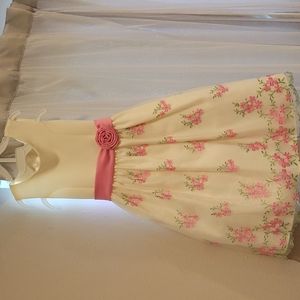 Girl dress
